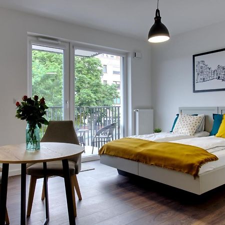 Essence Apartments Sapphire Poznań Eksteriør billede