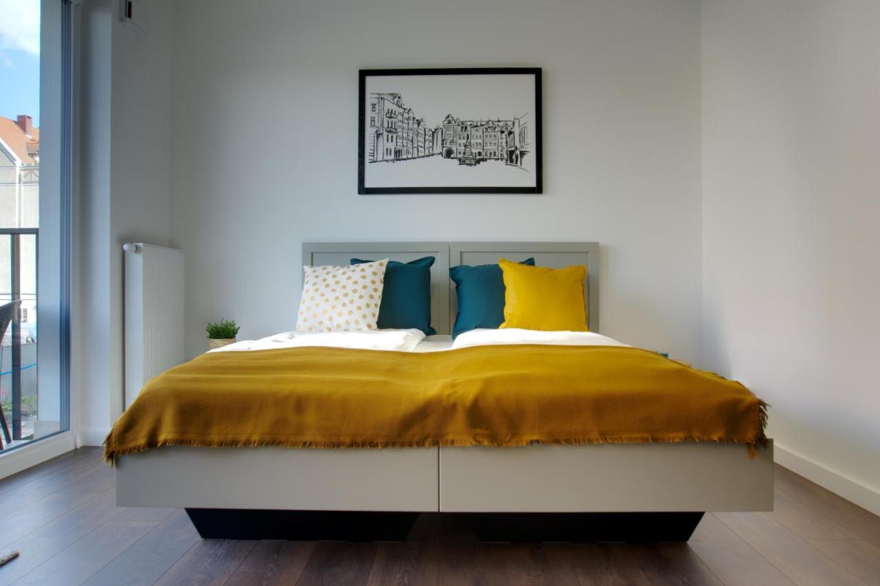 Essence Apartments Sapphire Poznań Eksteriør billede