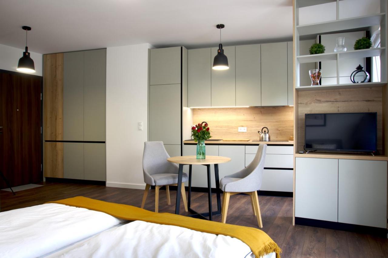 Essence Apartments Sapphire Poznań Eksteriør billede