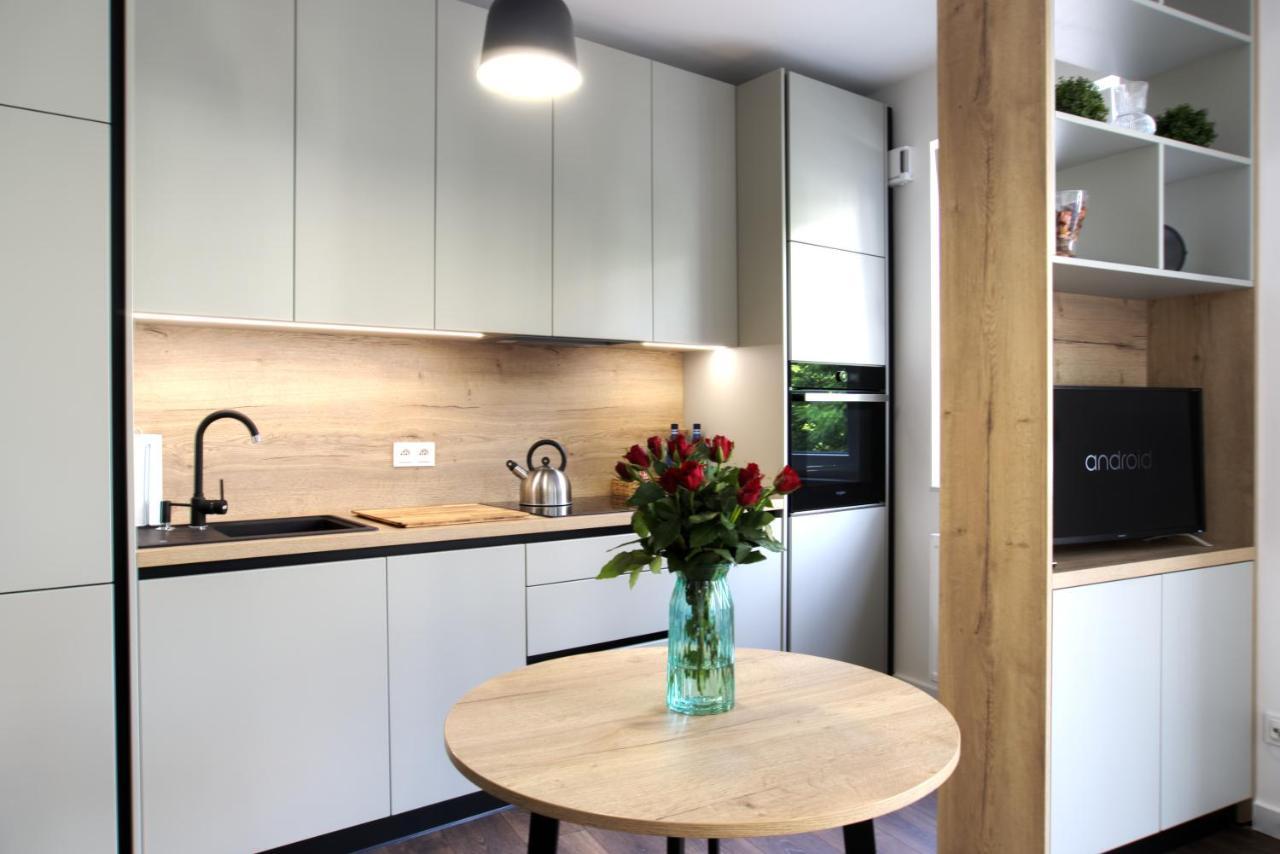 Essence Apartments Sapphire Poznań Eksteriør billede
