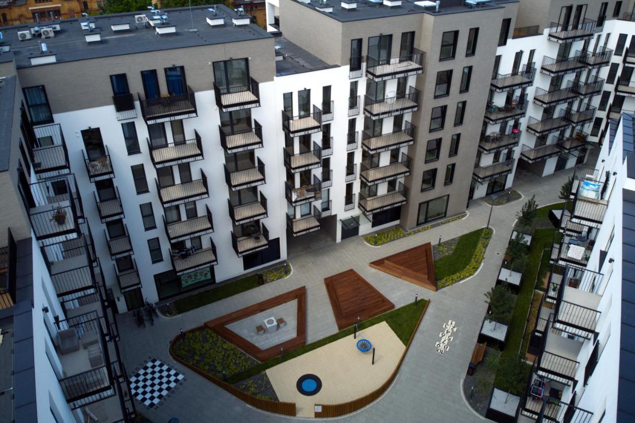 Essence Apartments Sapphire Poznań Eksteriør billede