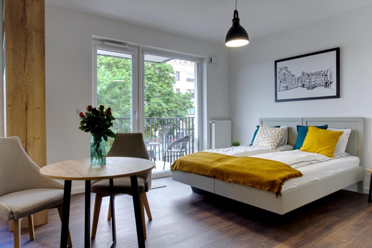 Essence Apartments Sapphire Poznań Eksteriør billede